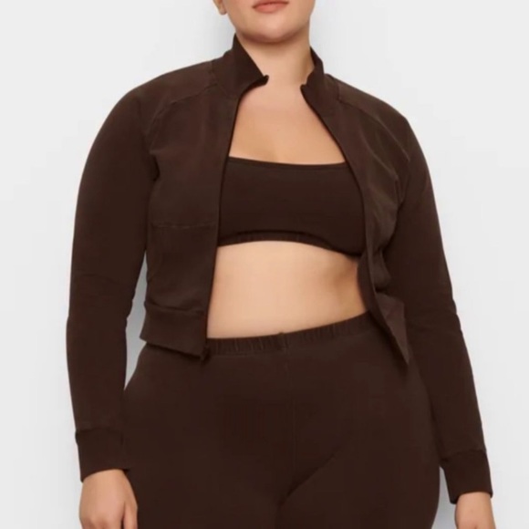 SKIMS Outdoor Mock Neck Cropped Track Jacket in Espresso Faded Brown - Picture 8 of 8